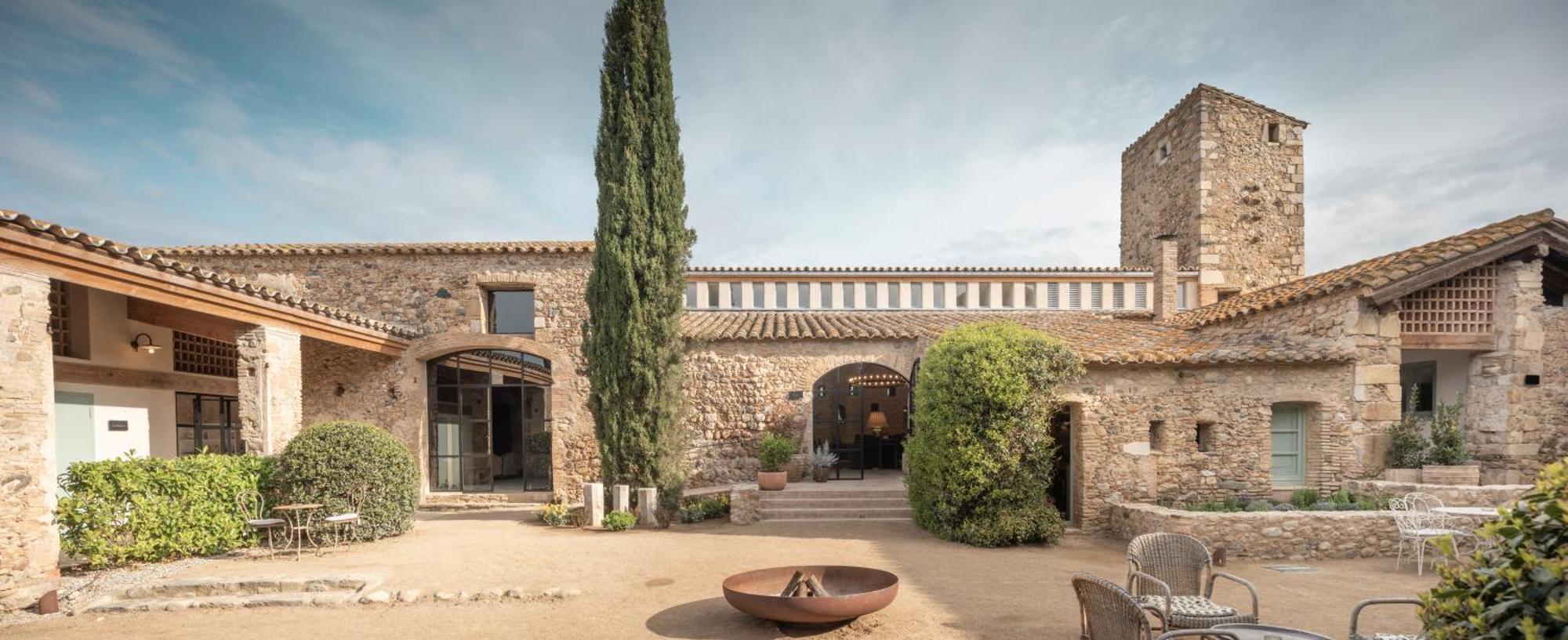 Hotel Castell De Vallgornera Peralada Exterior foto